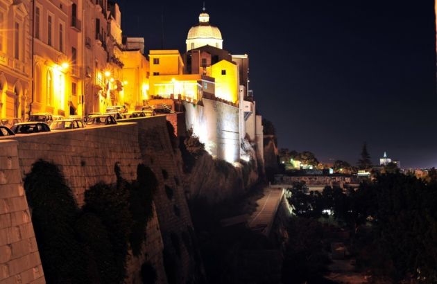 Cagliari Tour Bei Nacht